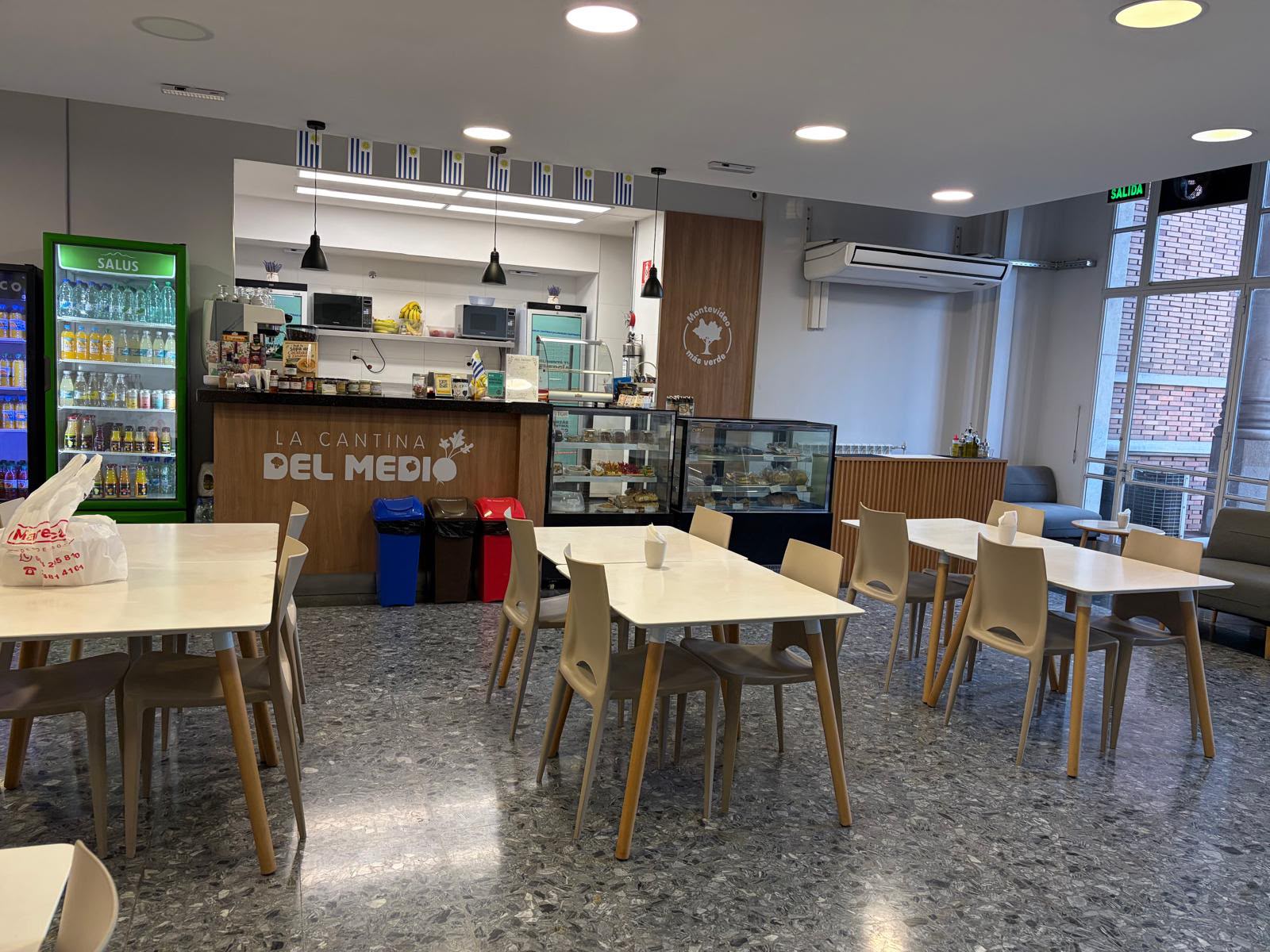 Lourdes Arellano · La Cantina del Medio